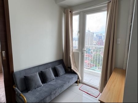 1 Bedroom Furnished with Parking Quantum Residences