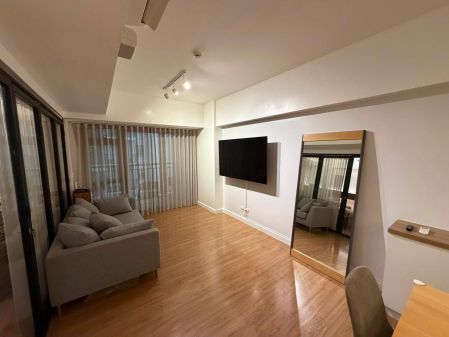 Fully Furnished 1 Bedroom Unit at Verve Residences for Rent