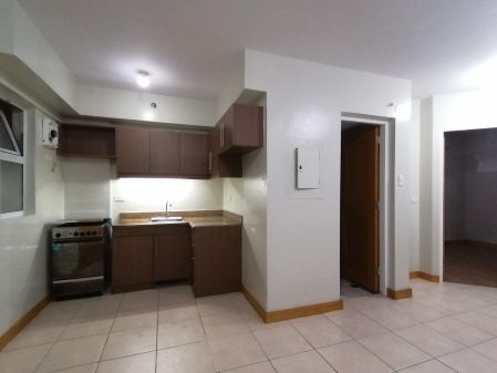 Unfurnished 2 Bedroom for Rent in Cedar Crest Taguig