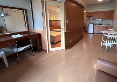 1 Bedroom Furnished for Rent in the Malayan Plaza