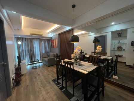 Fully Furnished 1 Bedroom Unit at Forbeswood Parklane for Rent