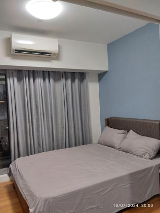 Fully Furnished 1BR with Balcony in Acqua Private Residences