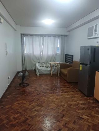 Semi Furnished Studio Unit at The Columns Ayala Avenue