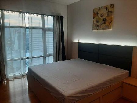 Fully Furnished 1 Bedroom Unit at Park Point Residences for Rent