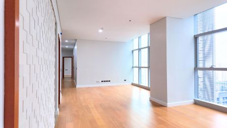3BR corner Condo Unit for Lease at the Seasons Residences