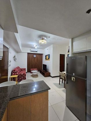 2 Bedrooms in One Uptown Residences for Rent in Bgc