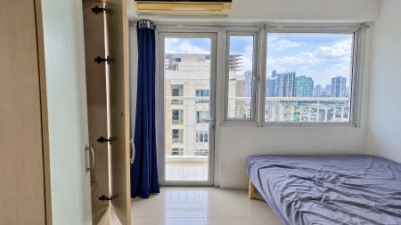 Light Residences 1BR Fully Furnished Unit LGT 011
