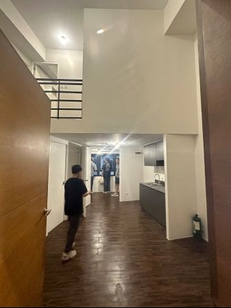 Newly Turnovered Unit Corner Quezon Avenue
