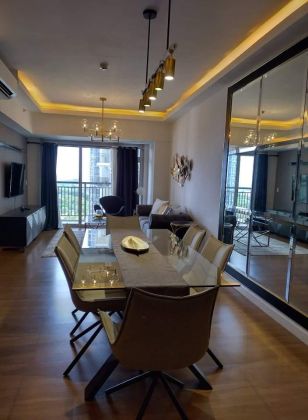 Well Interiored 2BR Verve Residences