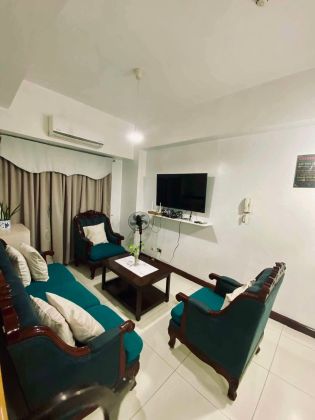 1BR Signa Luxuria Designers Residences T2 Makati