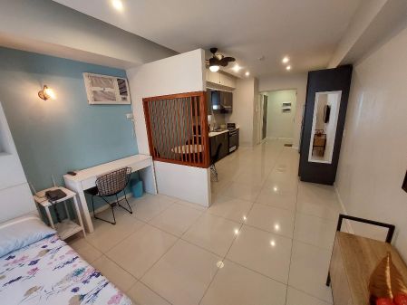 Senta Studio for Lease
