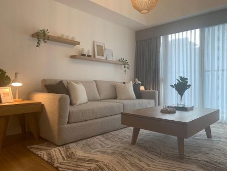 Two Maridien 1 Bedroom Furnished for Rent in Taguig City