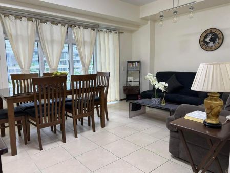 1 Bedroom with Balcony for Rent in Two Serendra Taguig