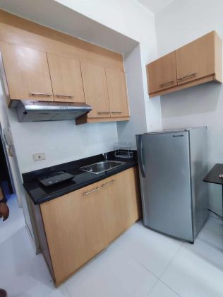 Fully Furnished 1 Bedroom for Rent in Oriental Garden Makati