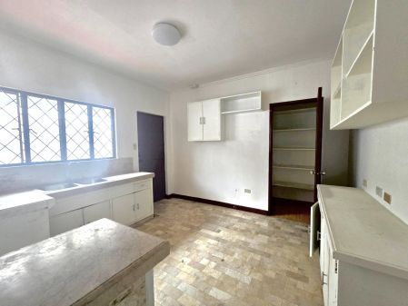 House for Rent at Ayala Alabang 