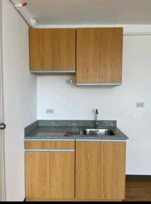 Studio Unit for Rent at Metro Towne Las Pinas