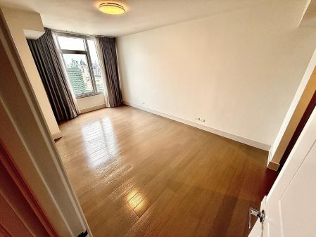  Spacious Semi Furnished 2BR at The Proscenium Rockwell