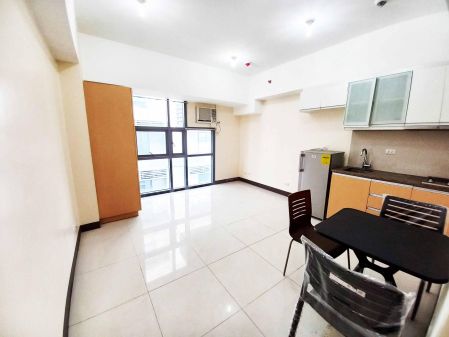 Semi Furnished Studio Unit at Viceroy Residences