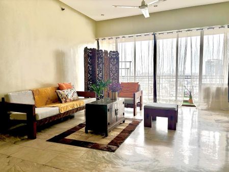 For Lease 3 Bedroom with Parking at Skyland Plaza Makati City