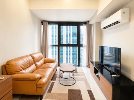 Fully Furnished 2 Bedroom Unit at Uptown Ritz Bgc for Rent