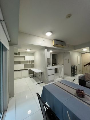 For Rent 2BR Loft Type Unit in Two Serendra Encino Tower