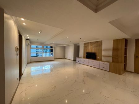 Fully Furnished 3 Bedroom Unit at Two Lafayette Square for Rent