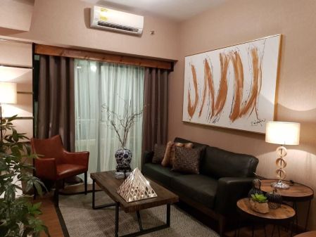 Fully Furnished 1 Bedroom Unit at Shang Salcedo Place for Rent