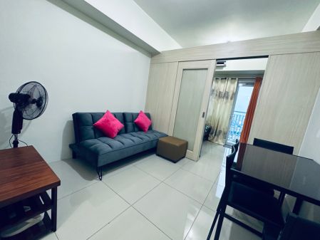Fully Furnished 1BR with Balcony in Jazz Residences Makati