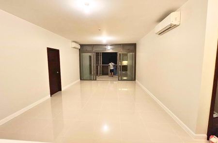 Condo at Arbor Lanes Taguig for Lease 3 Bedroom