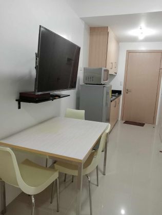 Fully Furnished 1BR Unit at SMDC Light Residence 