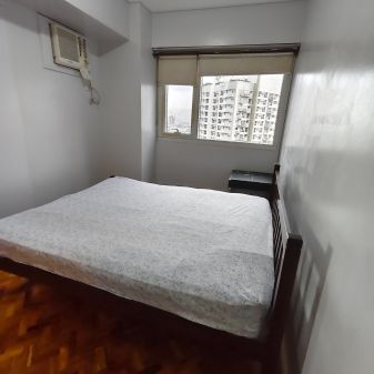 Fully Furnished 2 Bedroom Unit at The Columns Ayala Avenue
