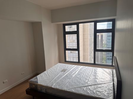 Fully Furnished 2BR for Rent in Escala Salcedo Makati