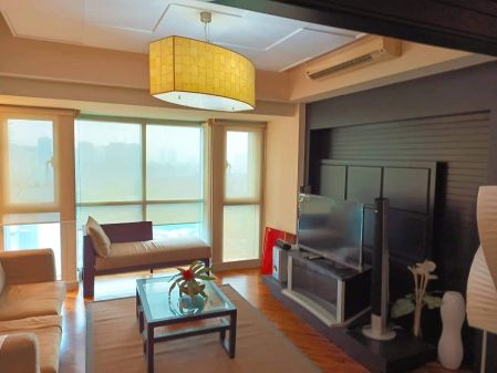 2 Bedroom Furnished Unit for Rent in Manansala Tower Rockwell