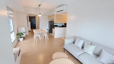 For Lease 2 Bedroom at Park Triangle Residences