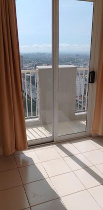 1 Bedroom Condo at Laureano de Trevi for Rent