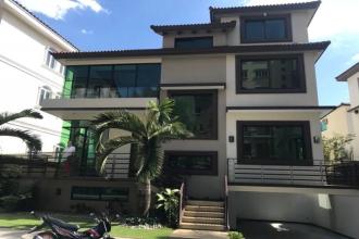 Unfurnished 5 Bedroom House at Mckinley Hill Village for Rent