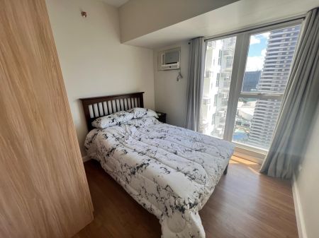 Fully Furnished 2BR at Solinea T3