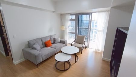 Fully Furnished 2 Bedroom Unit at Park Triangle Residences