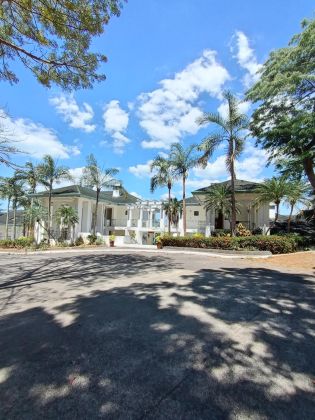 1 Bedroom House in Vista de Loro Puerto Azul Ternate Cavite