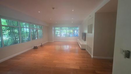 Special 3 Bedroom Garden Unit in One Serendra