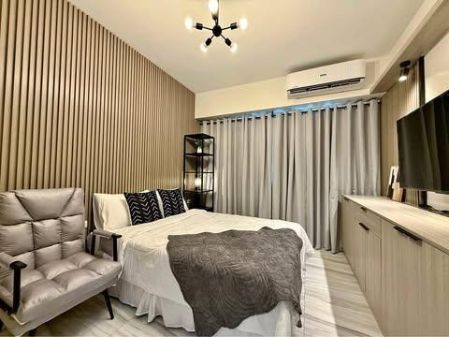 Studio Furnished for Rent in Maven at Capitol Commons