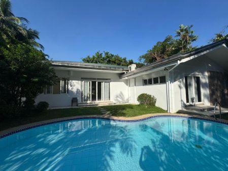3 Bedroom Residential House for Rent in Urdaneta Village