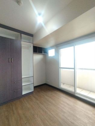 Spaciois 3BR for Lease at One Castilla Place QC High Floor with O