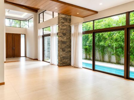 3BR House for Rent in Makati City at Dasmarinas Village