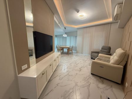 Newly Interiored Fully Furnished 2BR Loft from One Rockwell East