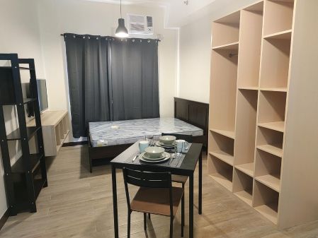 Fully Furnished Studio Unit at Paseo Verde at Real