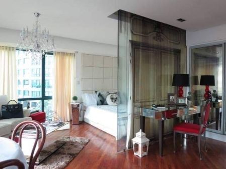 For Rent Studio Unit in Hidalgo Place Rockwell