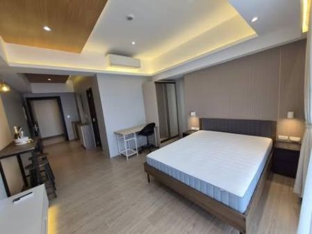 1 Bedroom Furnished for Rent in Uptown Arts Residence