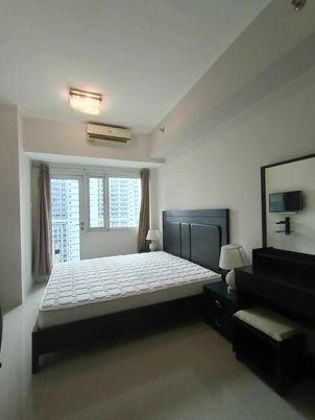 GRASS25XX-25XXT2: For Rent Fully Furnished 1BR Unit with Balcony 