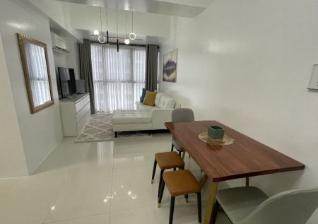 Fully Furnished 2 Bedroom for Rent in Uptown Ritz Taguig